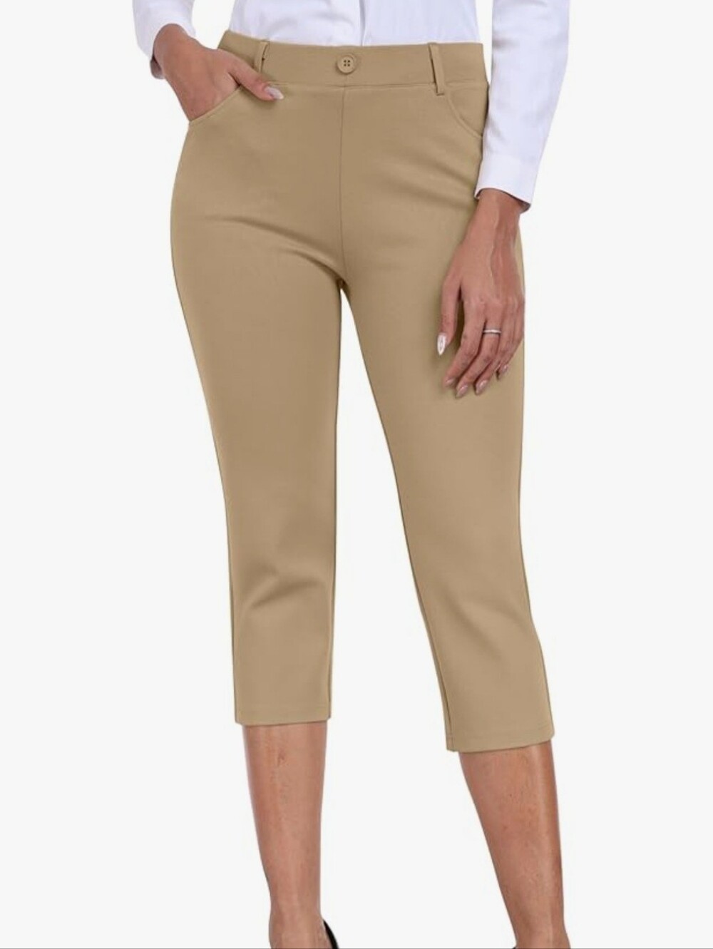 MoFiz Women's Pull On Stretchy Capri Pants In Khaki Color Size Small NWOT